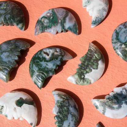 Moss Agate Moon Face Carving 3.5cm