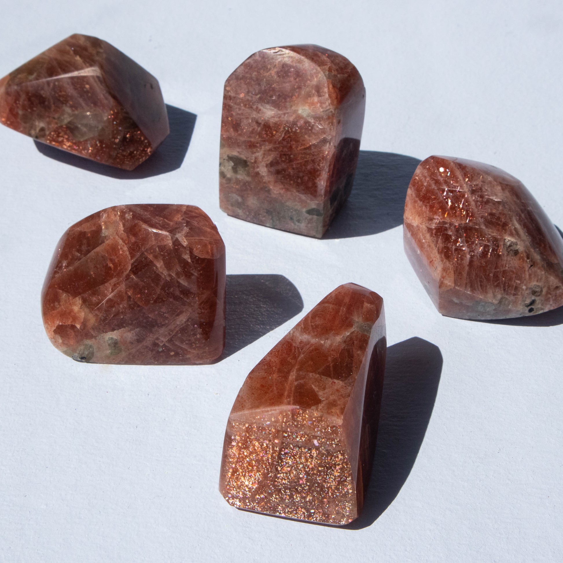 sunstone, sunstone freeform, crystal freeform, gemstone freeform, sunstone crystal, sunstone gemstone, sunstone properties, sunstone healing properties, sunstone metaphysical properties, sunstone meaning