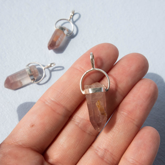 lithium quartz, lithium quartz pendant, lithium quartz jewelry, crystal pendant, crystal jewelry, gemstone pendant, gemstone jewelry, lithium quartz crystal, lithium quartz stone, lithium quartz properties, lithium quartz healing properties, lithium quartz metaphysical properties, lithium quartz meaning