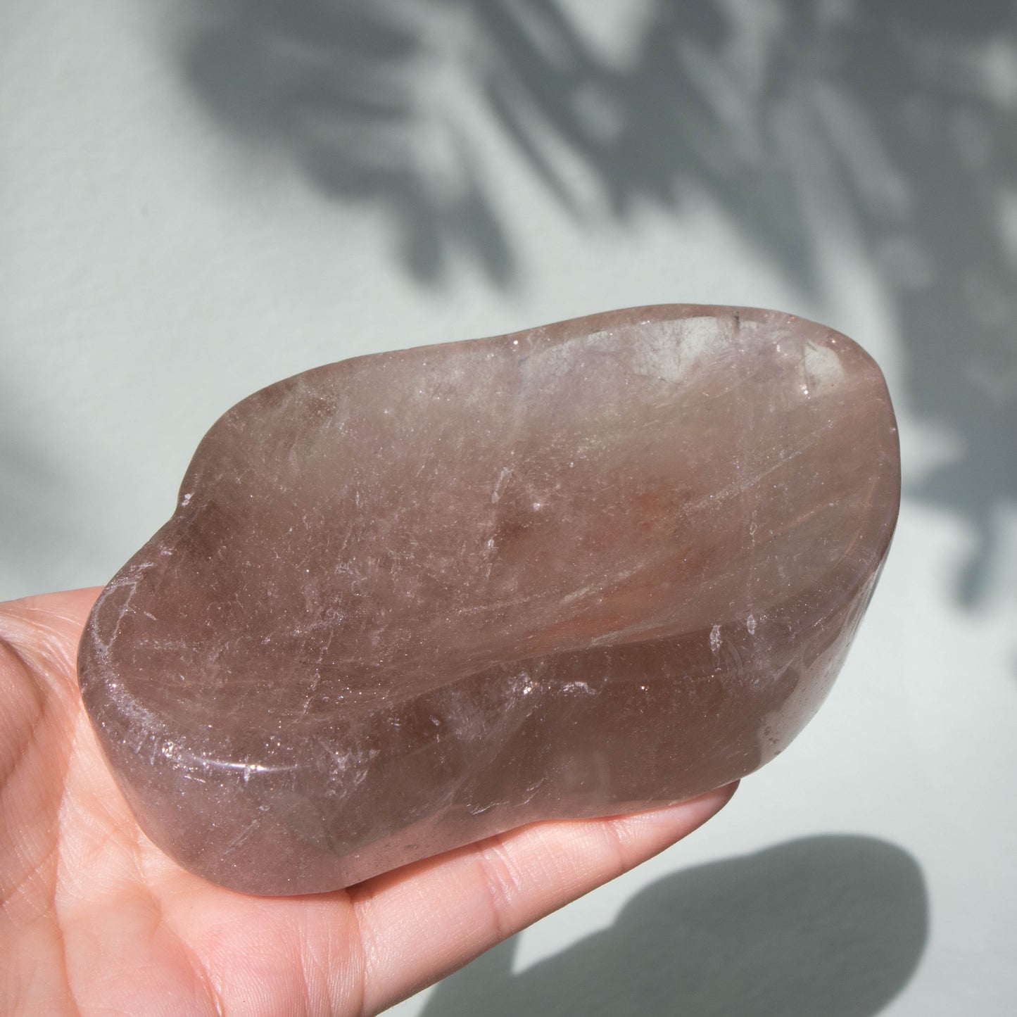 smoky quartz, smoky quartz cloud bowl, smoky quartz cloud, smoky quartz bowl, crystal bowl, crystal cloud, gemstone bowl, gemstone cloud, smoky quartz crystal, smoky quartz stone, smoky quartz properties, smoky quartz healing properties, smoky quartz metaphysical properties, smoky quartz meaning