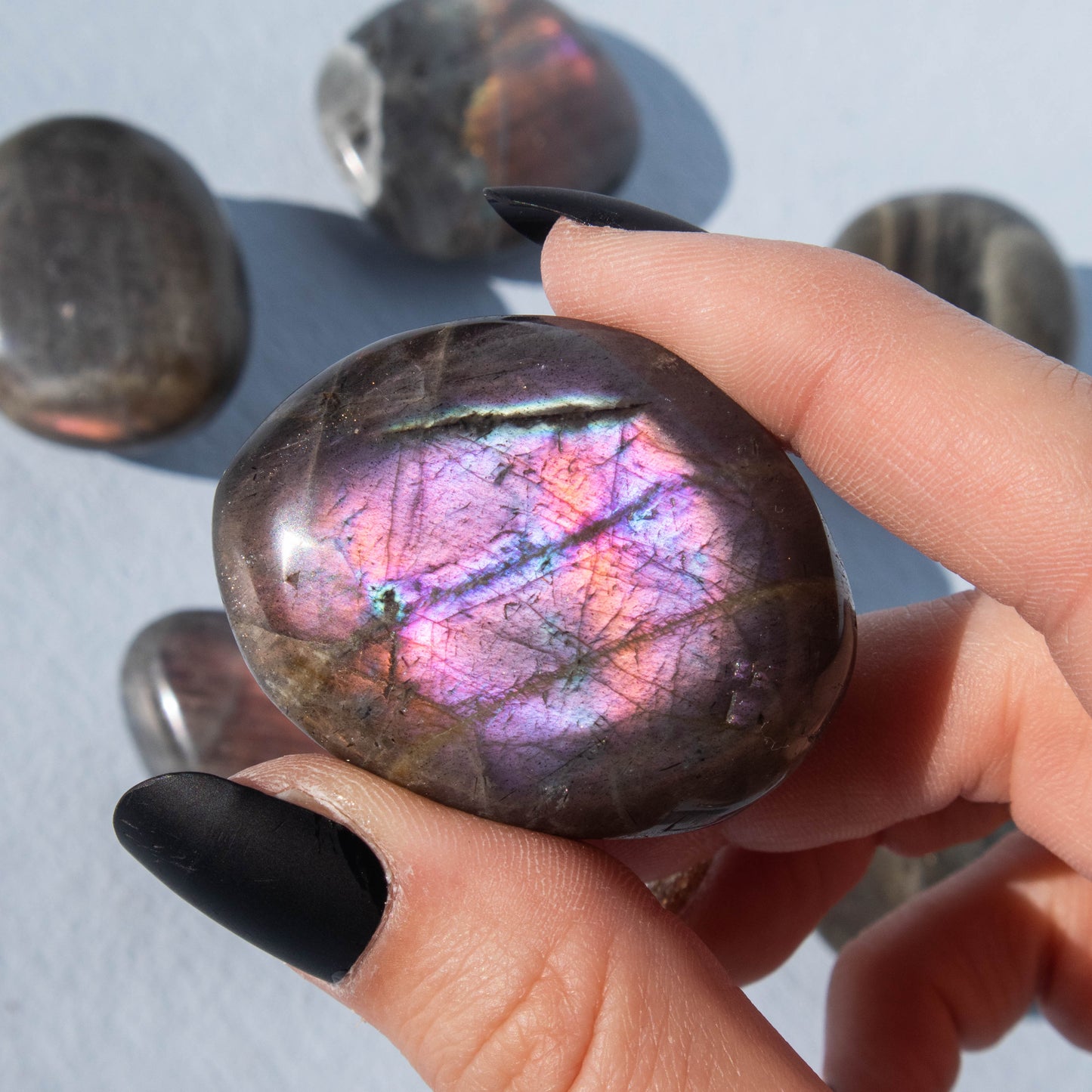 labradorite, purple labradorite, purple flash labradorite, labradorite palm stone, crystal palm stone, gemstone palm stone, purple labradorite palm stone, purple labradorite crystal, labradorite crystal, labradorite stone, labradorite properties, labradorite meaning