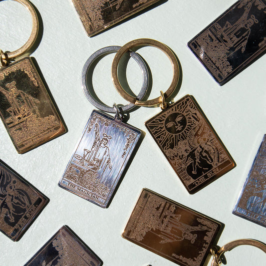 tarot cards, tarot keychain, tarot card keychain, the magician tarot card, the sun tarot card, tarot deck, magic tarot